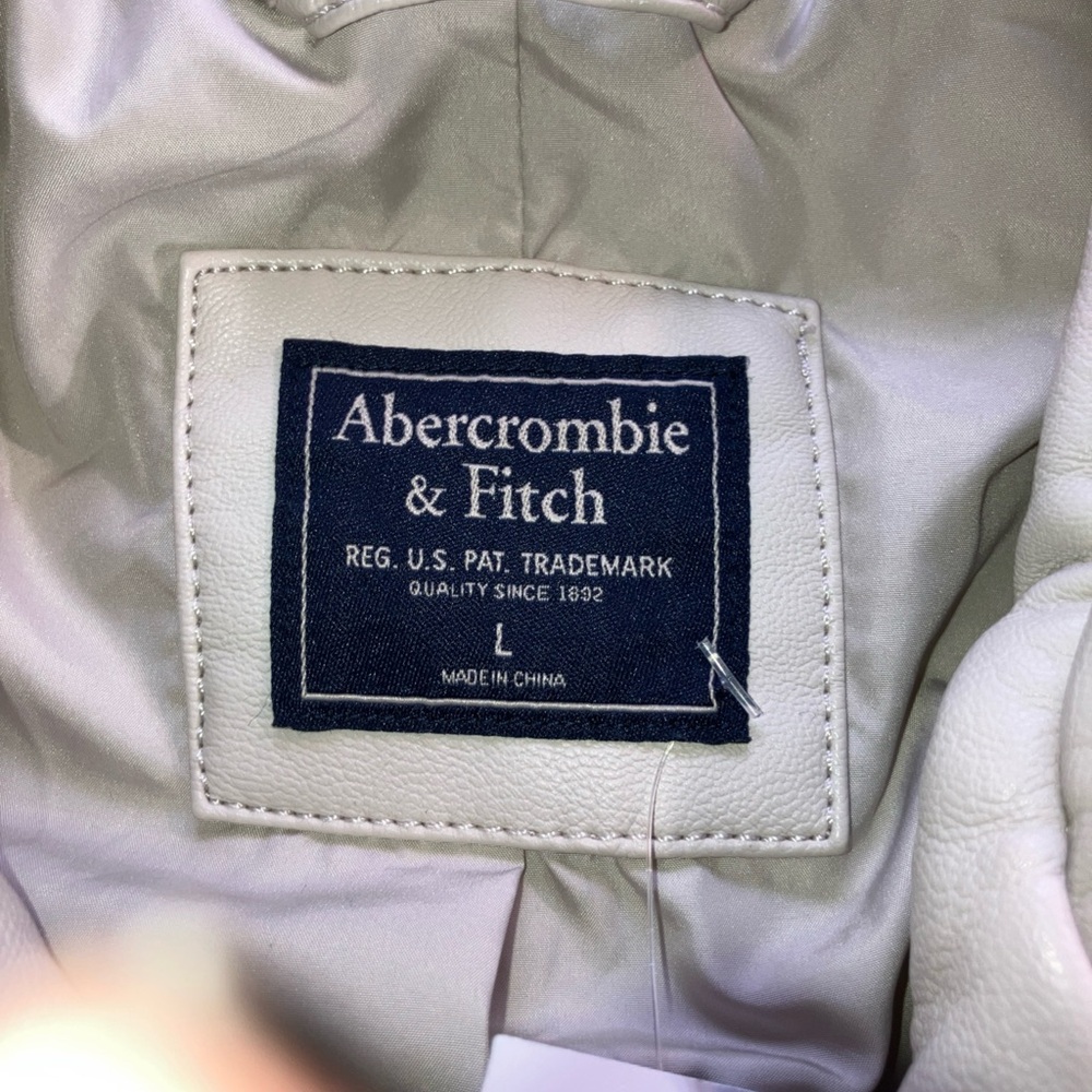 Abercrombie & Fitch Women's Off-White Leather Jacket - Picture 2 of 8
